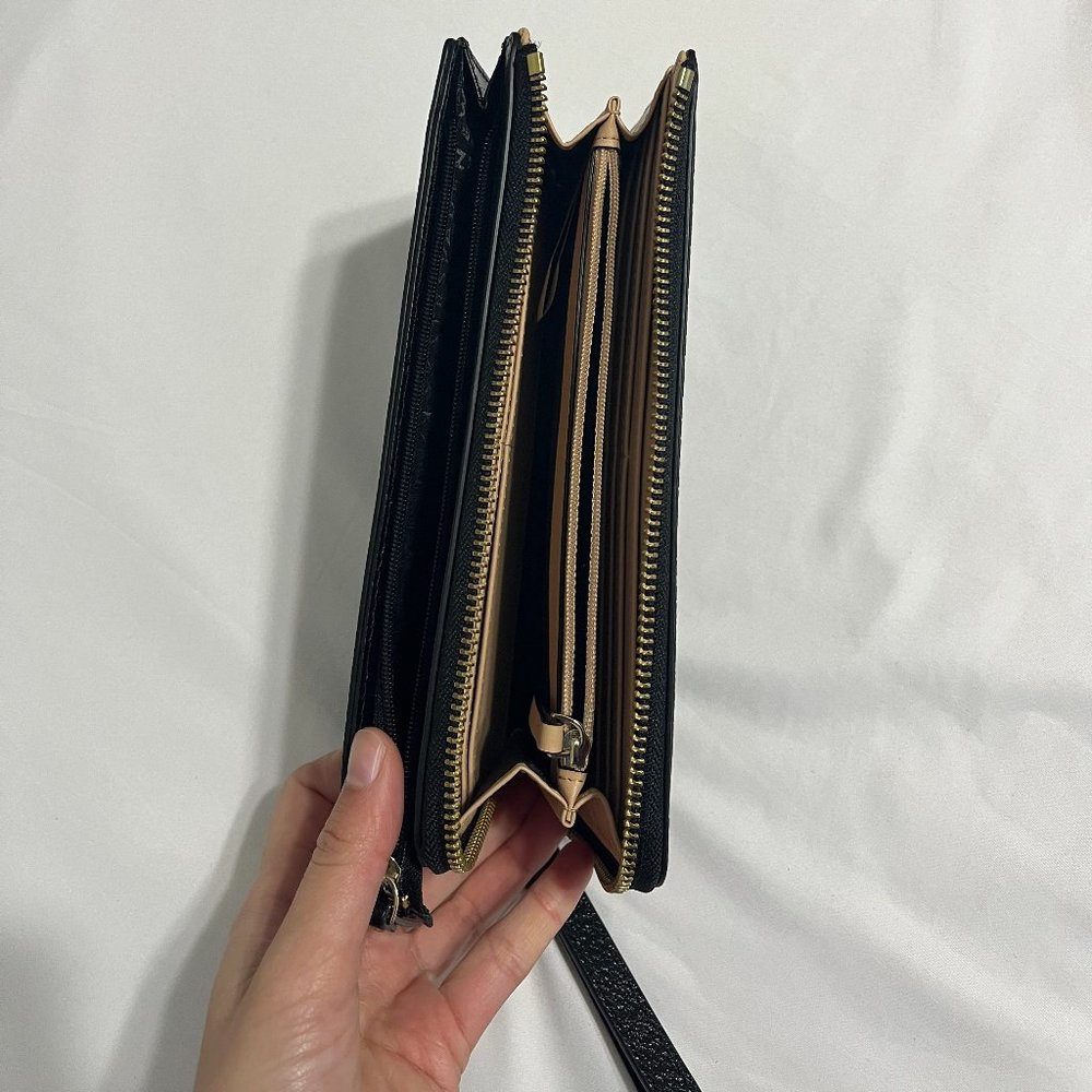 🟡 Kate Spade Black Saffiano Leather Payton Wristlet Black - Picture 3 of 3